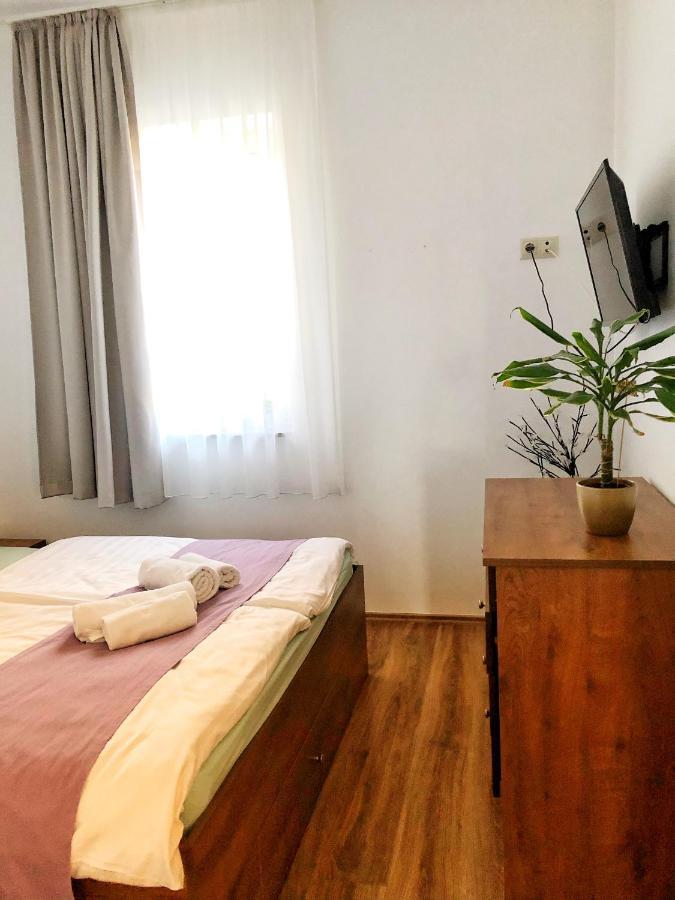 Boro Apartman Tiszafured Ngoại thất bức ảnh
