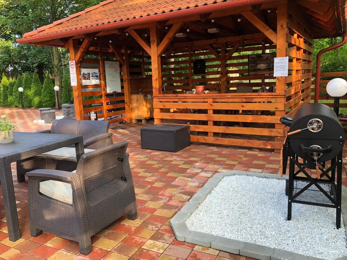 Boro Apartman Tiszafured Ngoại thất bức ảnh
