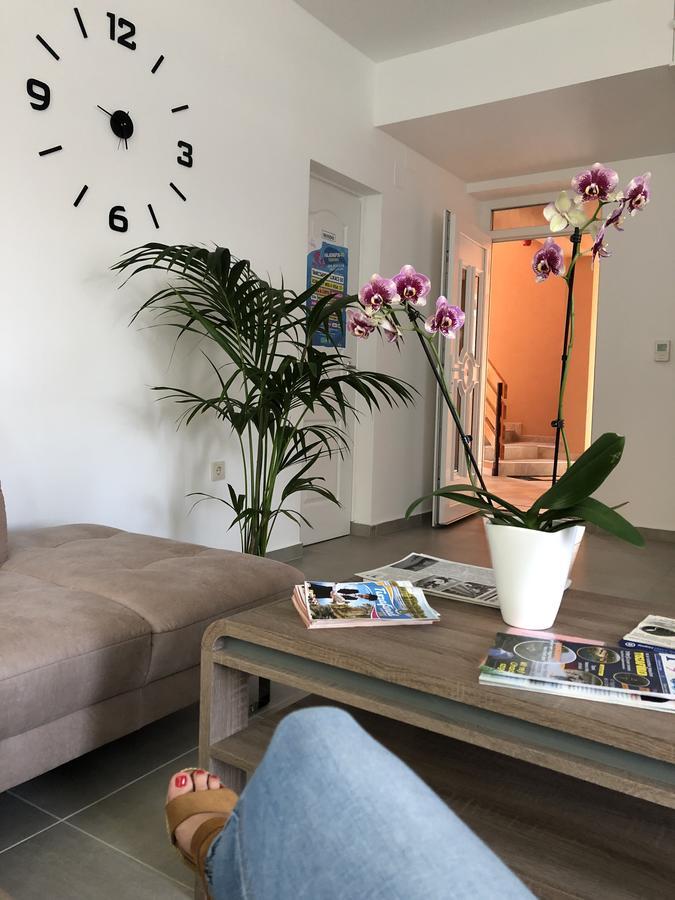 Boro Apartman Tiszafured Ngoại thất bức ảnh
